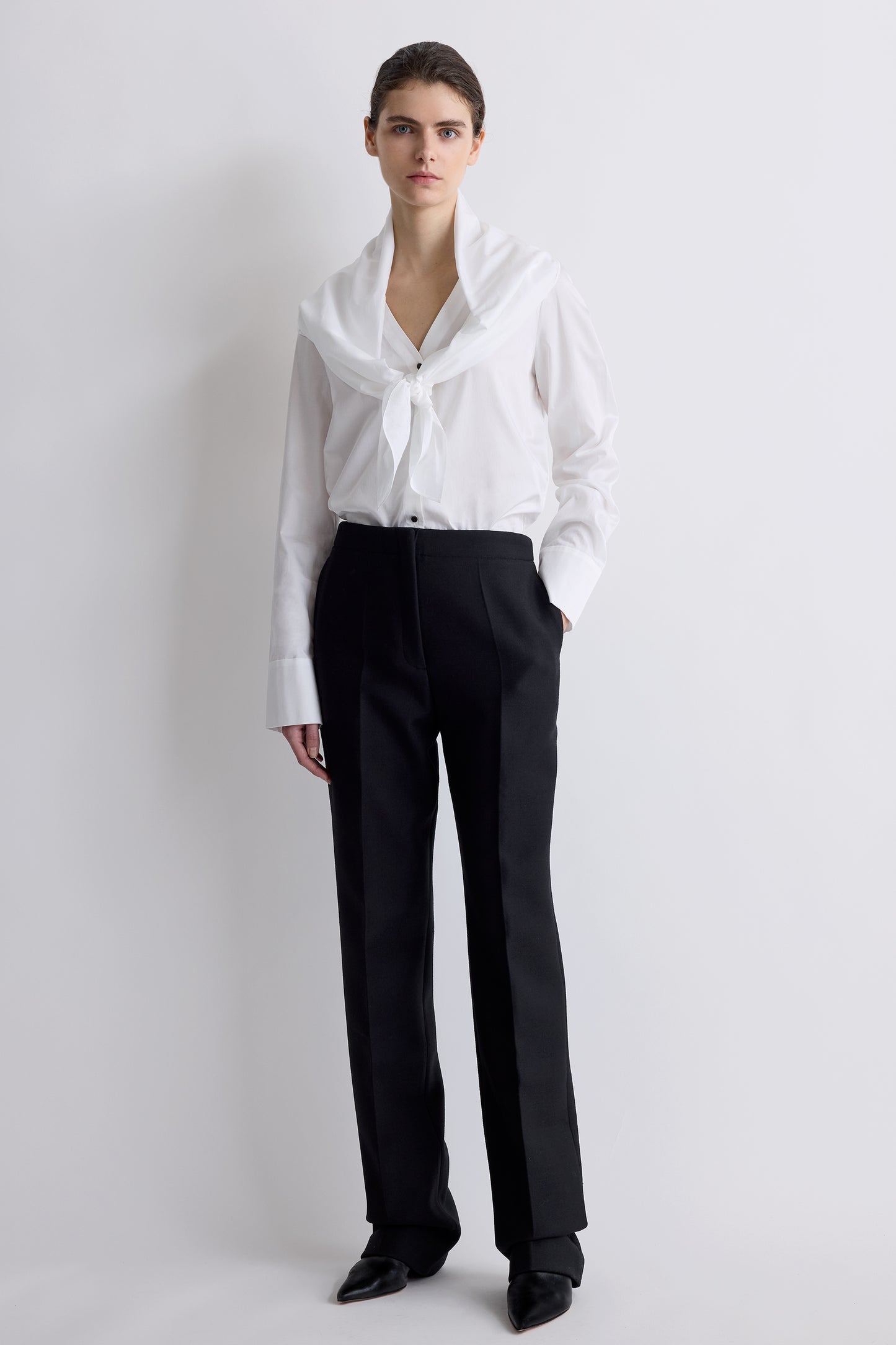 Nia Shirt White