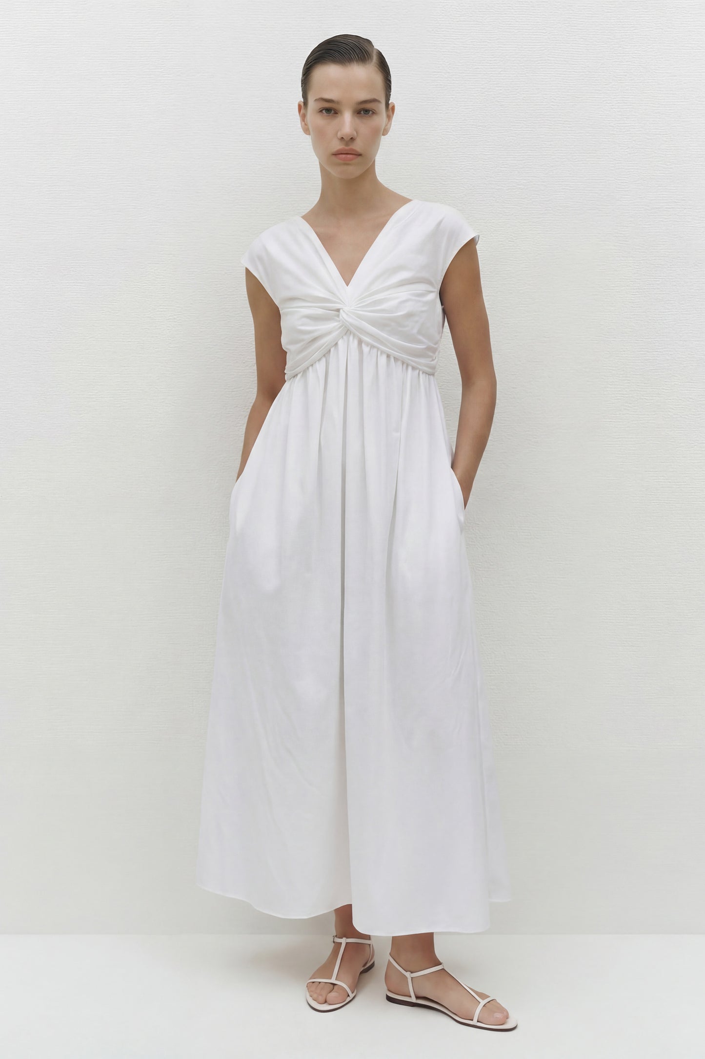 Raffelle Dress White