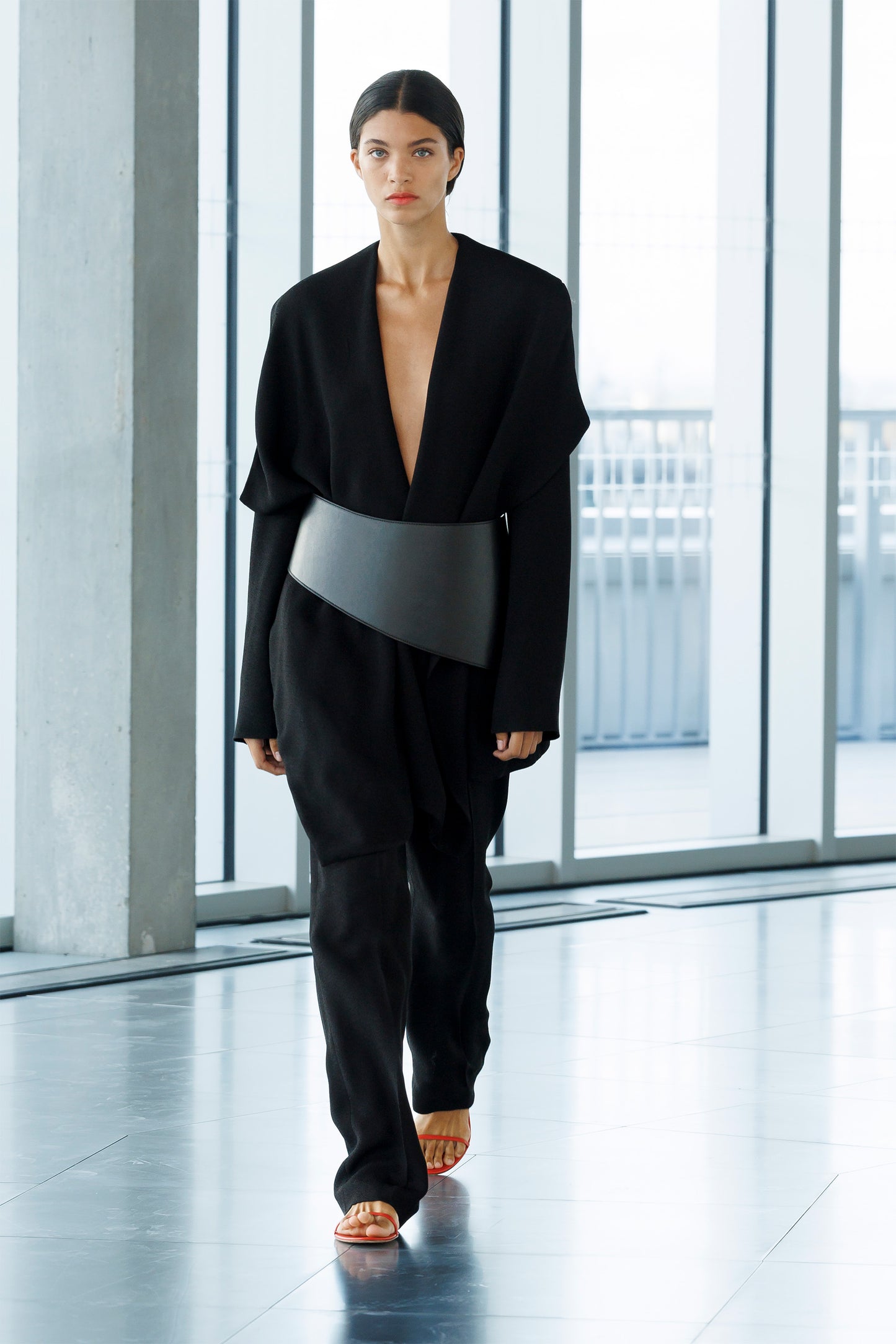 Oran Fray Trim Trouser Black
