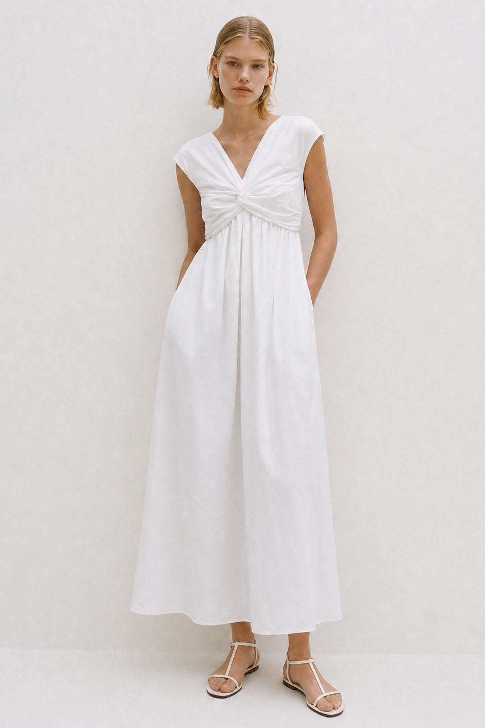 Raffelle Dress White