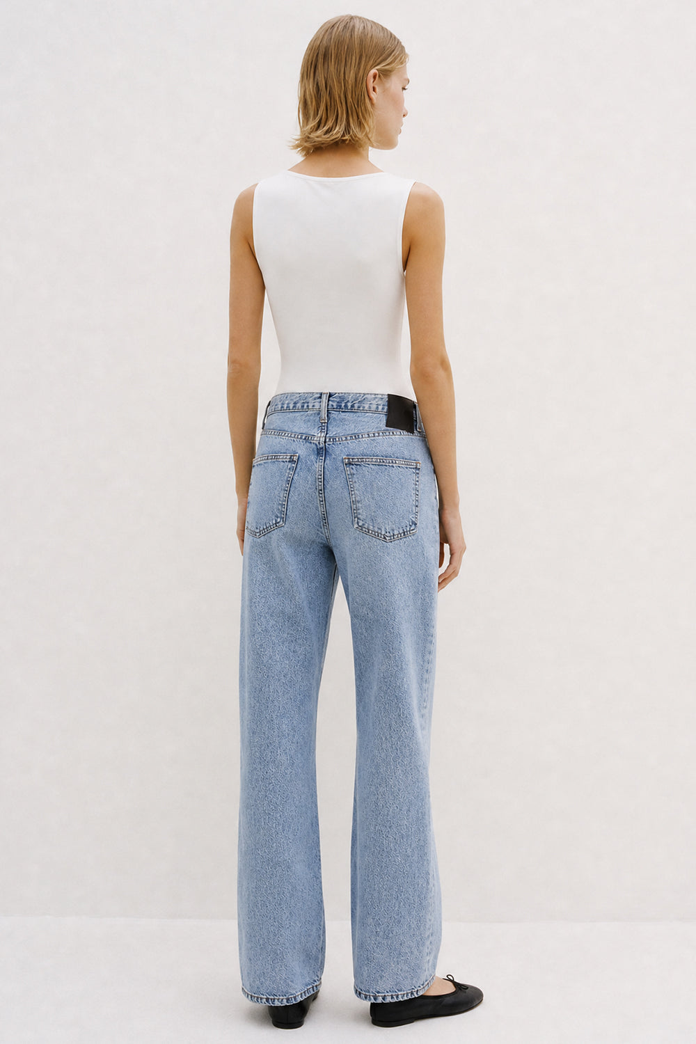 Sofie Jean Relaxed Leg Mid Blue Length 32"